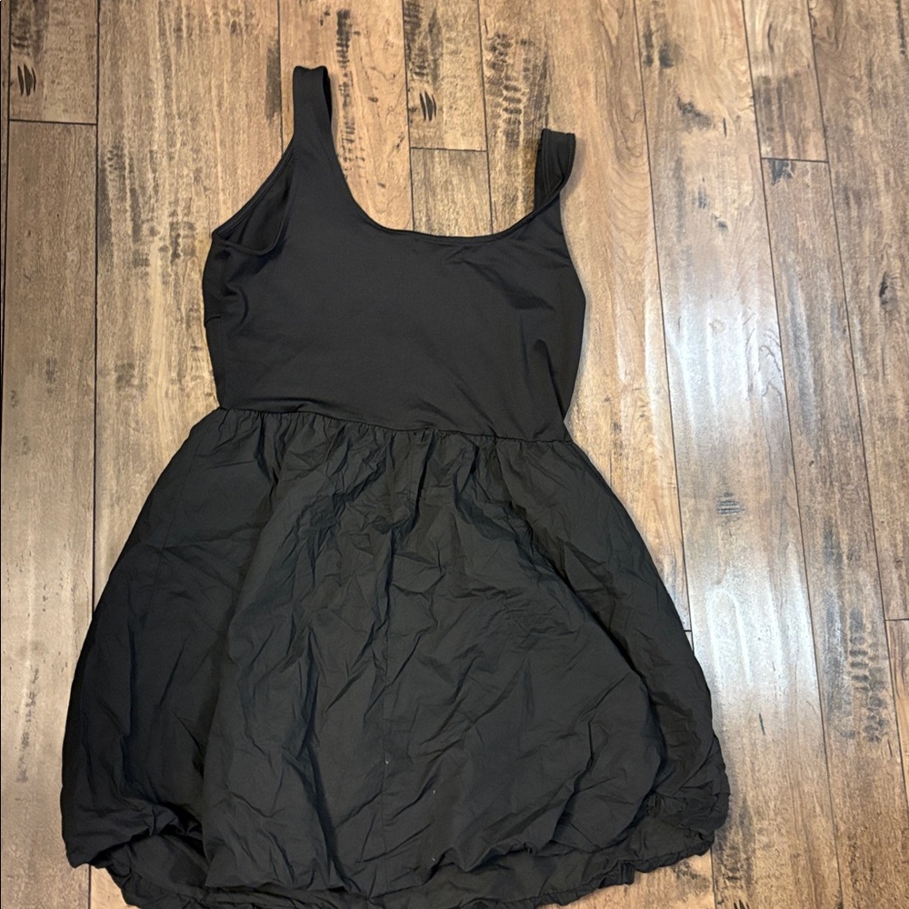 Chic Black Bubble Skirt Dress